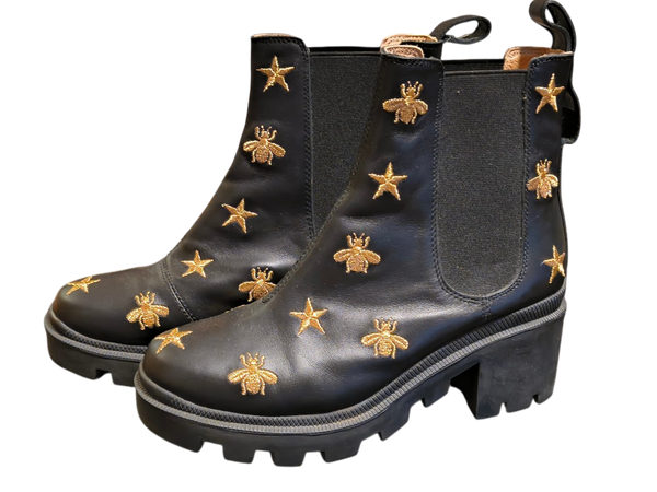 Gucci Leather Bee and Star Chelsea Boots