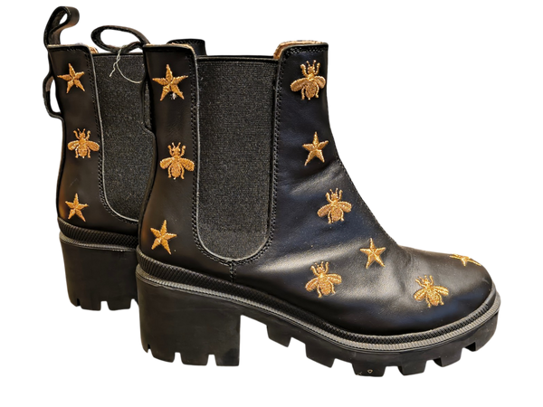 Gucci Leather Bee and Star Chelsea Boots